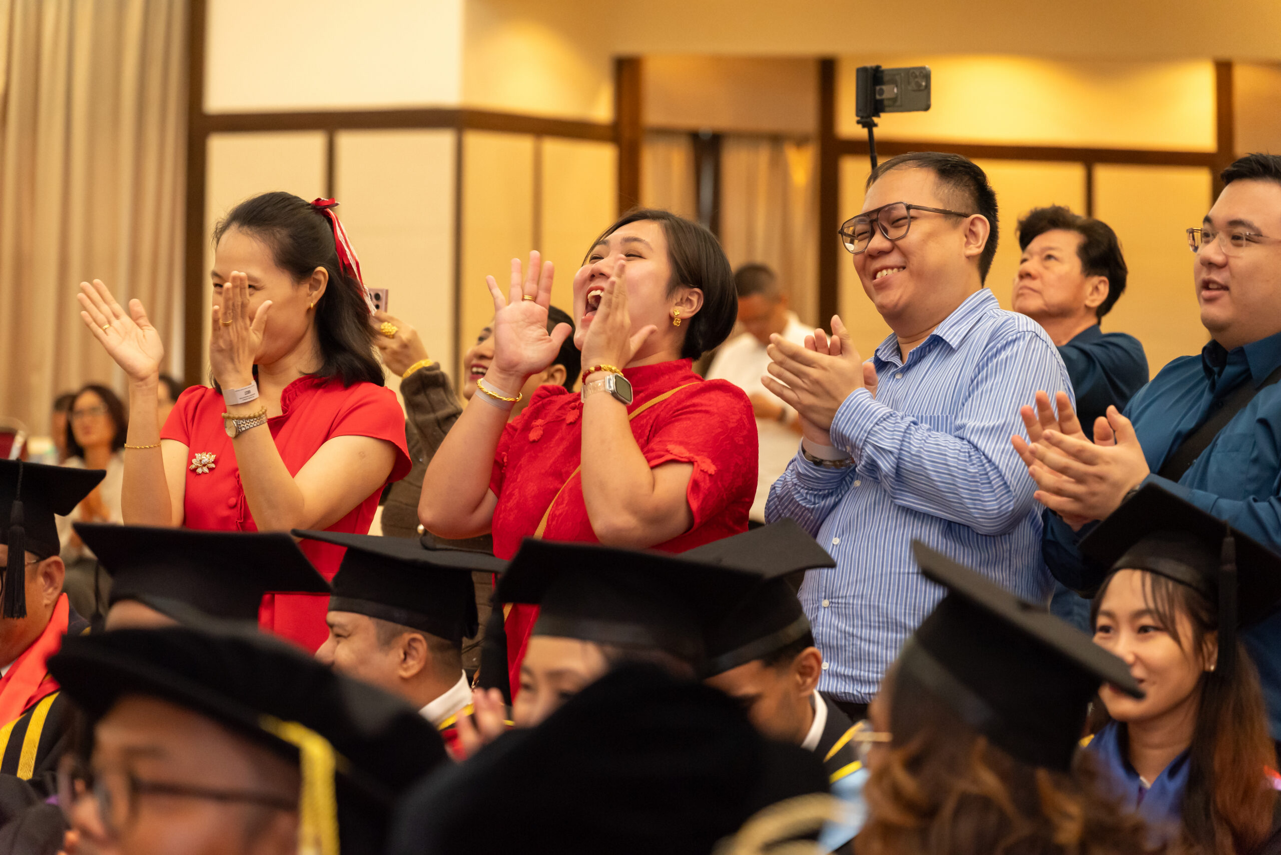 IBSS international graduation community
