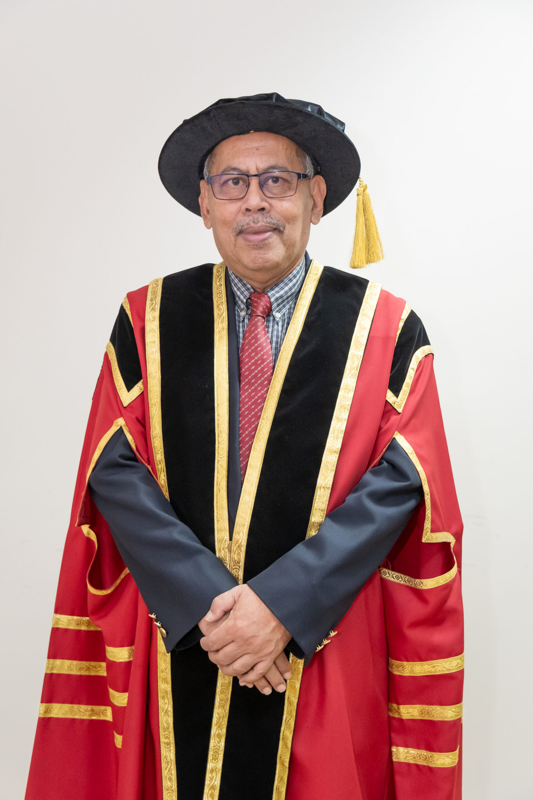 International convocation participant